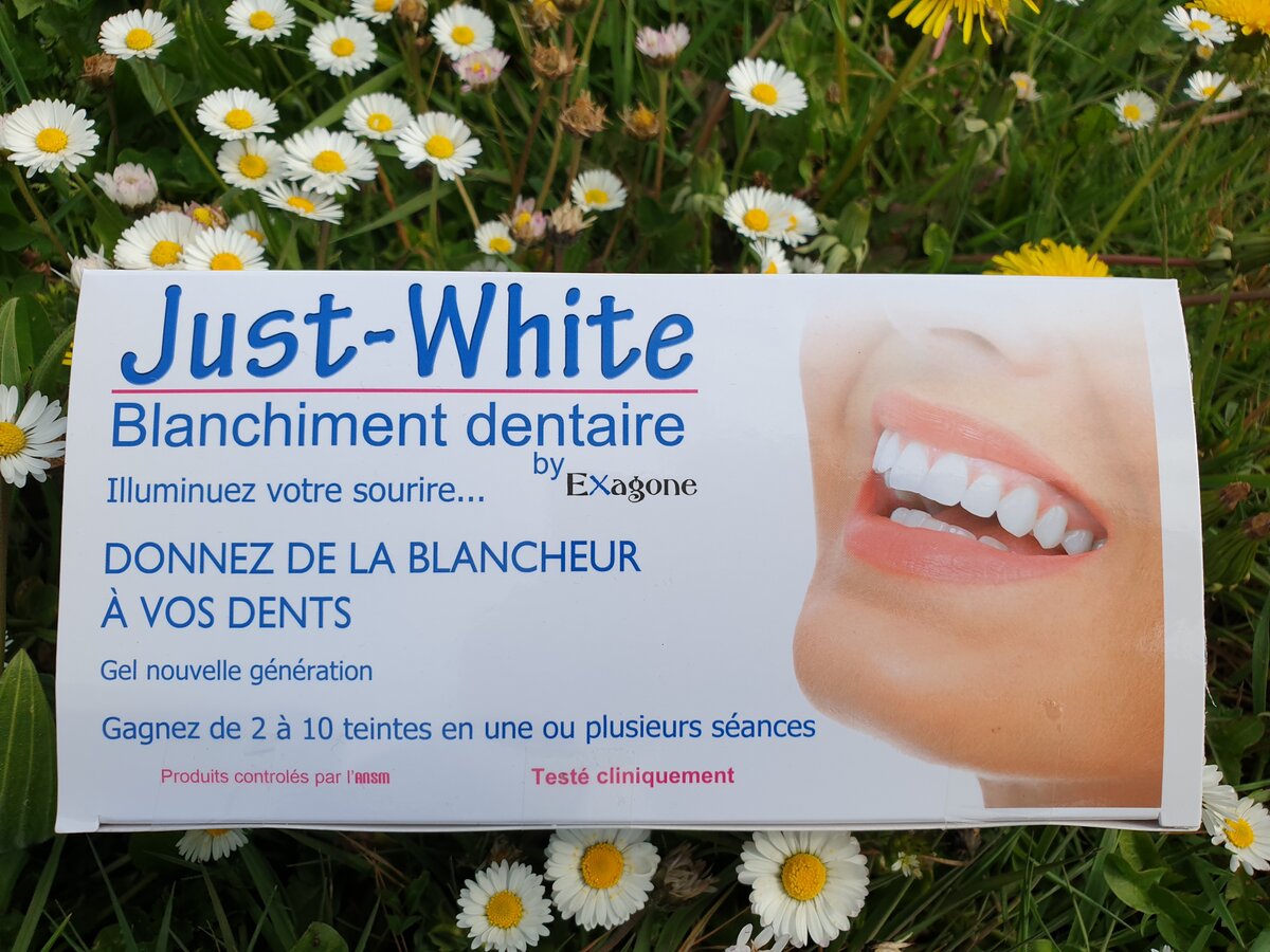 BOX BLANCHIMENT DENTAIRE À DOMICILE En savoir +